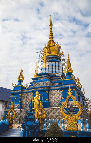 Wat Rong Suea Ten, der Blaue Tempel, in Chiang Rai, Thailand, Südostasien Stockfoto