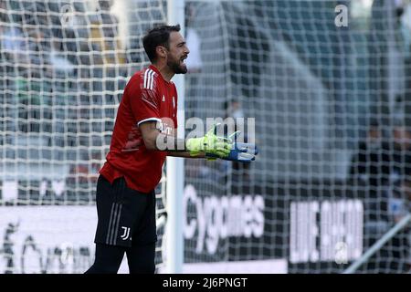 Allianz Stadium, Turin, Italien, 01. Mai 2022, Carlo Pinsoglio (Juventus FC) Torwart während des FC Juventus gegen den FC Venezia - italienischer Fußball Serie A matc Stockfoto