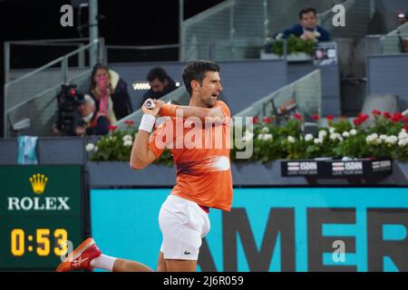 Madrid, Spanien 03. Mai 2022, Novak Djokovic (SBR) gegen Gaël Monfils (FRA) während des Spiels des Tennisturniers der Madrid Masters Series in Madrid, Spanien 03. Mai 2022 Cordon Press Stockfoto