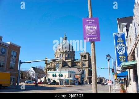 Lincoln Village Nachbarschaft in Milwaukee, von der östlichen Lincoln Avenue nach Westen. Stockfoto