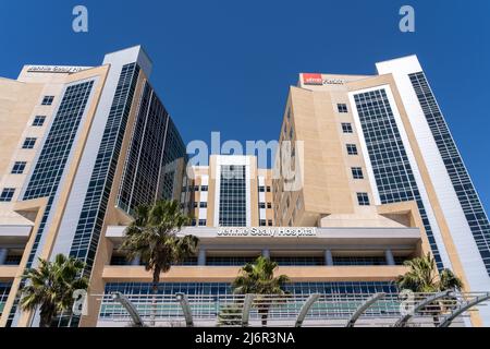 Galveston, Texas, USA - 12. März 2022: Jennie Sealy Hospital in Galveston, Texas, USA, am 12. März 2022 Stockfoto