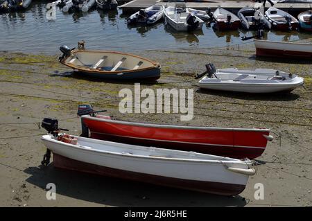 st Mawes, Cornwall - 2. Juli 202: Blick auf St Mawes an einem hellen Sommertag Stockfoto