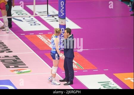 Monza, Italien, 03/05/2022, Head Coach DANIELE SANTARELLI (Imoco Volley Conegliano) Credit: Tiziano Ballabio/Alamy Live News Stockfoto