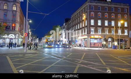O Connell Bridge in Dublin bei Nacht - Reisefotografie Stockfoto