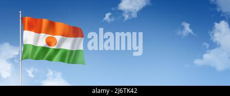 Niger-Flagge, dreidimensional gerendert, isoliert auf einem blauen Himmel. Horizontales Banner. 3D Abbildung Stockfoto