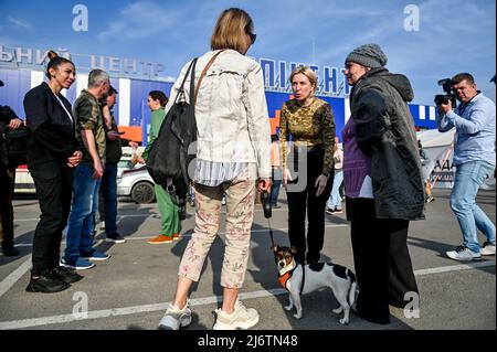 Nicht exklusiv: ZAPORIZHZHIA, UKRAINE - 3. MAI 2022 - Stellvertretender Premierminister - Minister für die Wiedereingliederung der vorübergehend besetzten Gebiete der Ukraine Stockfoto