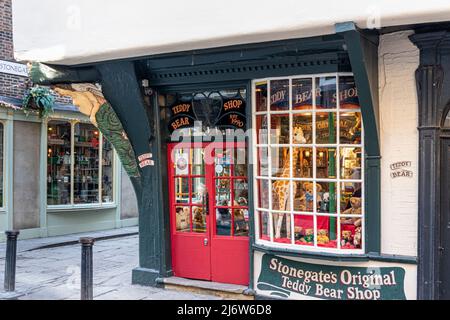 Der Teddy Bear Shop in Stonegate in der Stadt York, Yorkshire, England Stockfoto