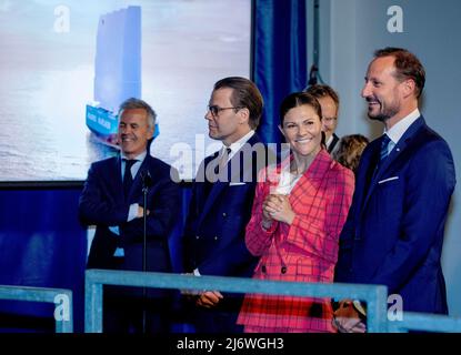 Kronprinzessin Victoria und Prinz Daniel von Schweden und Kronprinz Haakon von Norwegen im Lindholmen Science Park in Göteborg, am 04. Mai 2022, um an der Eröffnung des Business Seminars teilzunehmen, am letzten von 3 Tagen offizieller Besuch Schwedens aus Norwegen Foto: Albert Nieboer / Niederlande OUT / Point de Vue OUT Stockfoto