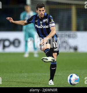 Remo Freuler (Atalanta BC) in Aktion während Atalanta BC gegen US Salernitana, italienische Fußballserie A Spiel in Bergamo, Italien, Mai 02 2022 Stockfoto