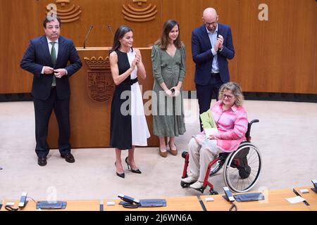 Merida, Spanien. 4. Mai 2022, Merida, Extremadura, Spanien: Königin Letizia von Spanien, Ione Belarra nimmt an der Präsidentschaft der Sitzung des Rates des Königlichen Kuratoriums für Behinderung 30. und der „Queen Letizia Awards 2021“ bei der Versammlung der Extremadura am 4. Mai 2022 in Merida, Spanien Teil (Bildquelle: © Jack Abuin/ZUMA Press Wire) Quelle: ZUMA Press, Inc./Alamy Live News Stockfoto