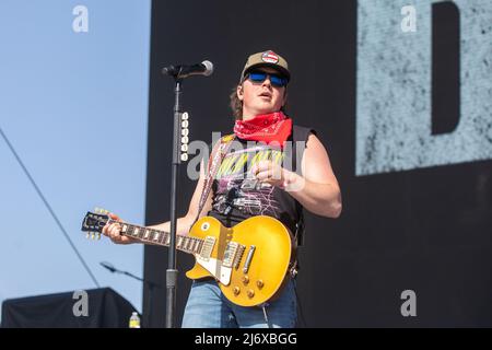 Travis Denning beim Stagecoach Music Festival am 30. April 2022 auf den Empire Polo Fields in Indio, Kalifornien (Foto: Daniel DeSlover/Sipa USA) Stockfoto