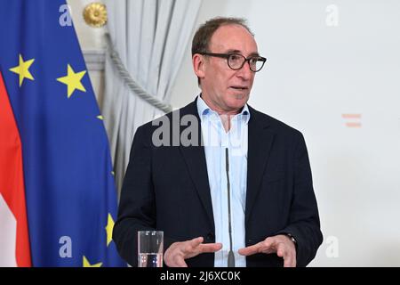 Wien, Österreich. 4. Mai 2022 Ministerrat der Bundesregierung im Bundeskanzleramt mit Gesundheitsminister Johannes Rauch (die Grünen). Themen: EU-Ölembargo gegen Russland und Tierschutz in der Landwirtschaft Stockfoto