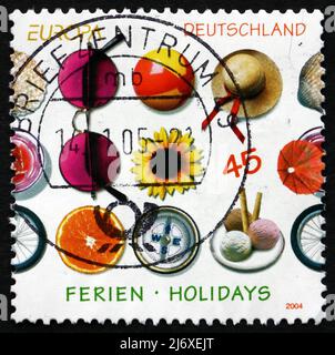 DEUTSCHLAND - UM 2004: Eine in Deutschland gedruckte Briefmarke zeigt verschiedene Impressionen von Feiertagen, um 2004 Stockfoto