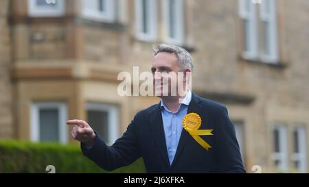 Edinburgh Schottland, Großbritannien Mai 04 2022. Führer der wichtigsten schottischen politischen Parteien auf dem Wahlkampfweg vor den schottischen Ratswahlen. Pictured Alex Cole Hamilton , Scottish Liberal Democrat sst/alamy Live News Stockfoto