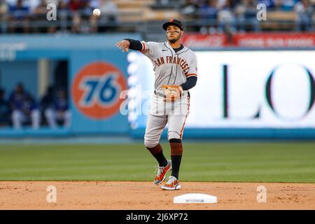 San Francisco Giants Zweiter Basemen Tirao Estrada (39) wirft den Ball während eines MLB-Spiel der regulären Saison gegen die San Francisco Giants, Dienstag, M Stockfoto