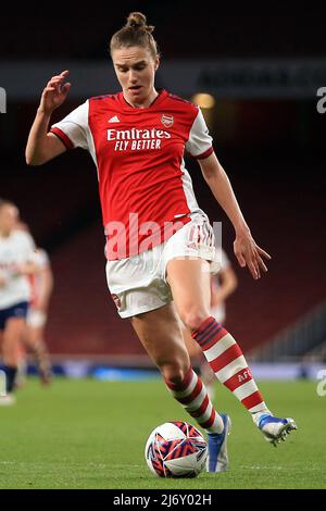 London, Großbritannien. 04.. Mai 2022. Vivianne Miedema von Arsenal Women in Aktion während des Spiels. Barclays FA Women's Super League Match, Arsenal Women gegen Tottenham Hotspur Women im Emirates Stadium in London am Mittwoch, 4.. Mai 2022. Dieses Bild darf nur für redaktionelle Zwecke verwendet werden. Nur zur redaktionellen Verwendung, Lizenz für kommerzielle Nutzung erforderlich. Keine Verwendung bei Wetten, Spielen oder Veröffentlichungen in einem Club/einer Liga/einem Spieler.pic von Steffan Bowen/Andrew Orchard Sports Photography/Alamy Live News Credit: Andrew Orchard Sports Photography/Alamy Live News Stockfoto