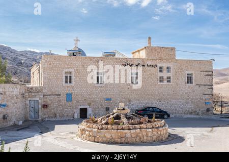 Altes orthodoxes Kloster von St. Thecla, das in syrischem Maaloula restauriert werden soll Stockfoto