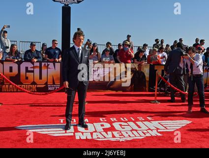 Darsteller Tom Cruise nimmt am Mittwoch, den 4. Mai 2022, an der Premiere des Filmdramas „Top Gun: Maverick“ auf der USS Midway in San Diego, Kalifornien, Teil. Foto von Jim Ruymen/UPI Stockfoto