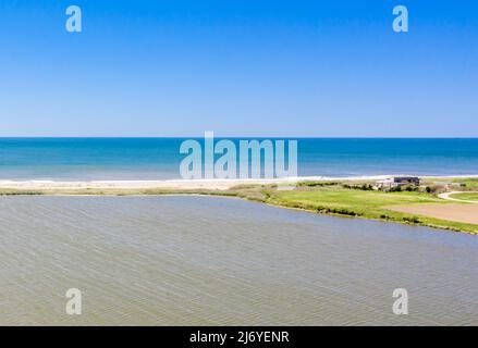 Aeria Blick auf 131 Town Line Road, Wainscott, NY Stockfoto