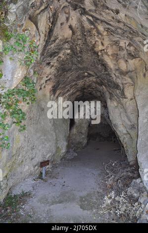 Höhle des Hirten im Destel von St. Anne d'Evenos Stockfoto