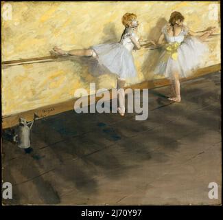 Tänzer üben an der Barre. Edgar Degas. 1877 Stockfoto