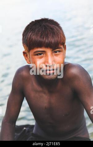 Junge indigene Männer aus dem Asurini-indianerstamm Baixo Amazonas, Pará, Amazonas, Brasilien. 2010. Stockfoto