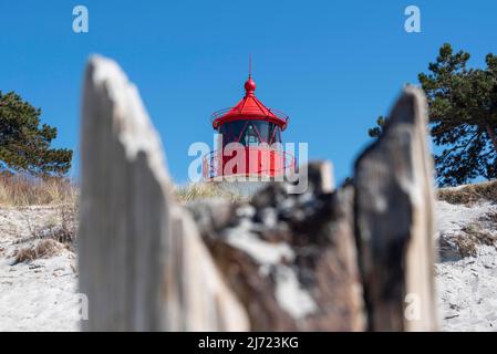 Leuchtturm Gellen, Nationalpark Vorpommersche Boddenlandschaft, Neuendorf, Insel Hiddensee, Mecklenburg-Vorpommern, Deutschland Stockfoto