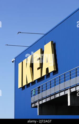 Saint Etienne, Frankreich - 21. Juni 2020:IKEA Store in Frankreich. IKEA ist eine multinationale Gruppe von Unternehmen, die montagefertige Möbel entwerfen und verkaufen Stockfoto