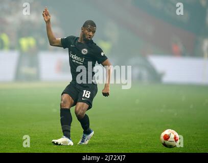 Eintracht Frankfurts Almamy-Tour in Aktion während des UEFA Europa League-Halbfinales, des zweiten Beinabgleichs im Deutsche Bank Park, Frankfurt. Bilddatum: Donnerstag, 5. Mai 2022. Stockfoto