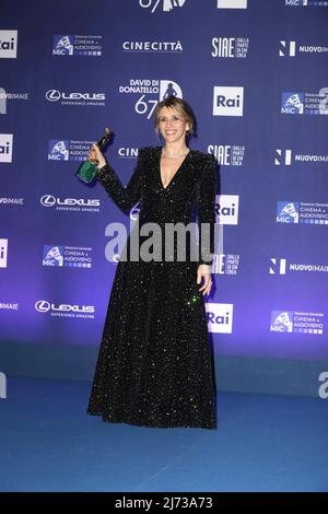 3. Mai 2022, Roma, Latium, Italien: In den CinecittÃ Studios von Rom, mit der Auszeichnung von David di Donatello 2022. In diesem Bild Teresa Saponangelo (Bild: © Paolo Pizzi/Pacific Press via ZUMA Press Wire) Stockfoto