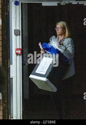 Brentwood Essex 5. May 2022 Brentwood Borough council Lokale Wahl im Brentwood Centre, Brentwood Essex Credit Ian DavidsonAlamy Live News Stockfoto