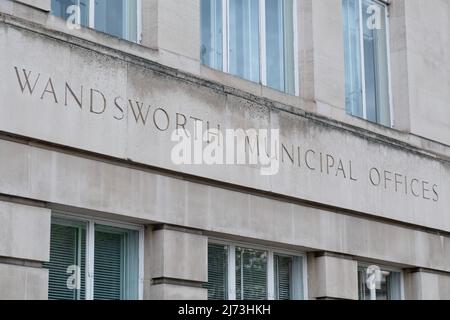 London, UK, 5. Mai 2022. Ein wichtiges Schlachtfeld bei den Londoner Kommunalwahlen ist Wandsworth, wo die Konservative Partei eine kleine Mehrheit innehat. Betrachtet man den Londoner Flaggschiff-rat - wo er seit 1978 die Kontrolle hat, gibt es ernsthafte Bedenken, dass "Partygate" den Ruf der Tory geschädigt hat und möglicherweise Labour zufällt. Quelle: Eleventh Photography/Alamy Live News Stockfoto