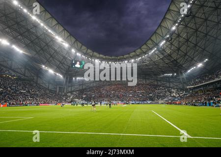 Marseille, Frankreich. 5. Mai 2022, Marseille - Übersicht über das Stade Velodrome während des Spiels zwischen Olympique Marseille und Feyenoord am 5. Mai 2022 im Stade Velodrome in Marseille, Frankreich. (Box-to-Box-Bilder/Yannick Verhoeven) Stockfoto