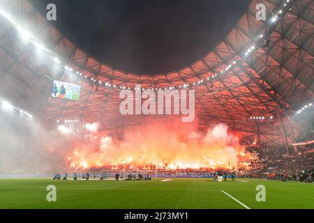 Marseille, Frankreich. 5. Mai 2022, Marseille - Übersicht über das Stade Velodrome während des Spiels zwischen Olympique Marseille und Feyenoord am 5. Mai 2022 im Stade Velodrome in Marseille, Frankreich. (Box-to-Box-Bilder/Yannick Verhoeven) Stockfoto