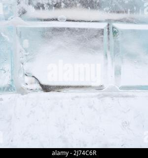 Eiswand des arktischen Iglu-Hauses. Eisziegelstruktur. Stockfoto