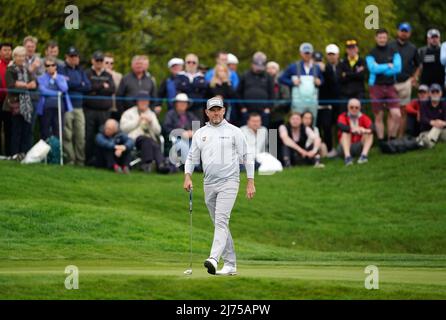 Lee Westwood von England am 3. während des zweiten Tages der Betfred British Masters am Belfry, Sutton Coldfield. Bilddatum: Freitag, 6. Mai 2022. Stockfoto