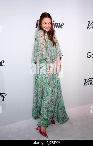 NEW YORK, NEW YORK - 05. MAI: Drew Barrymore nimmt an Variety's 2022 Power of Women: New York Event Teil, präsentiert von Lifetime im Glasshouse am 05. Mai 2022 in New York City. Stockfoto