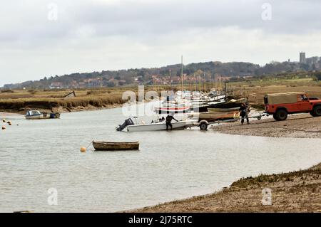 Brancaster Staithe, Norfolk, Großbritannien - 18. April 2021: Mit Blick auf die Wattflächen, norfolk Stockfoto