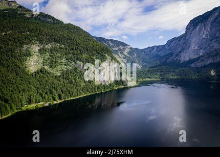 Luftaufnahme über den Altaussee in Österreich, Stockfoto