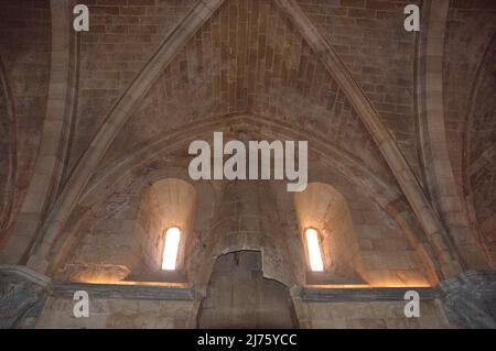 Castel del monte, gewölbte Decke, Region Apulien, Italien. Stockfoto