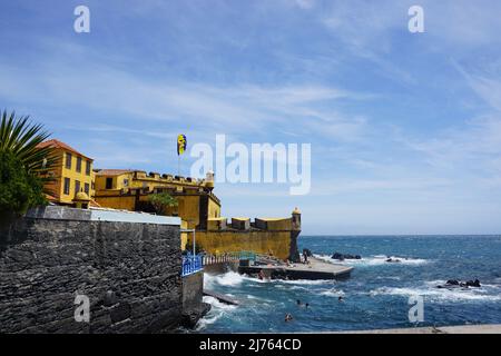 Historische Festung Saint Tiago ( Forte de São Tiago oder Festung Saint James), Funchal, Madeira, Portugal, Europa. Foto von Matheisl Stockfoto