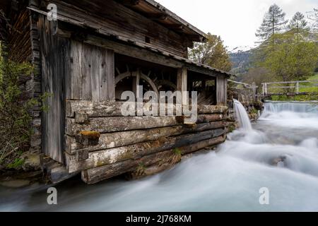 Alte Holzmühle in Obernberg am Brenner / Tirol. Stockfoto