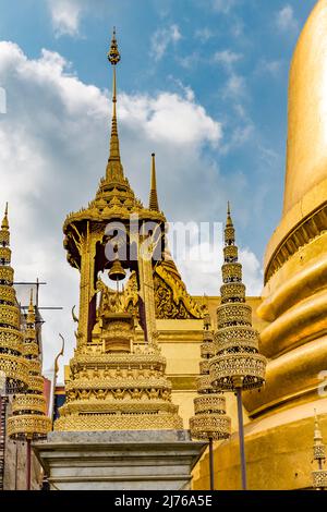 Denkmal für König Phra Phutthaloetla (Rama II), Königspalast, Grand Palace, Wat Phra Kaeo, Tempel des Smaragd-Buddha, Bangkok, Thailand, Asien Stockfoto