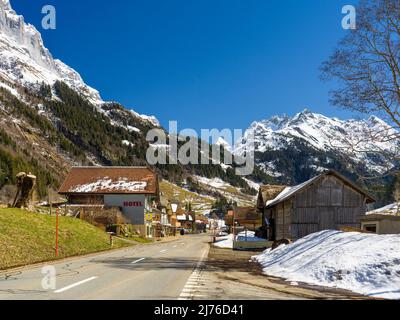 Gadmertal, Gadmen, Straße Stockfoto