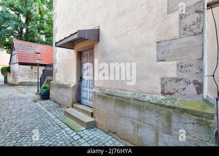 Kirchenburg, gaden, Lagerhäuser, ReichsdorfMuseum, gadener Komplex, Hausfassade, Sommer, Gochsheim, Franken, Deutschland, Europa, Stockfoto