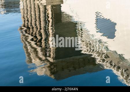 Berlin, Museumsinsel, UNESCO-Weltkulturerbe, Reflection Pergamon Museum und James Simon Gallery Stockfoto