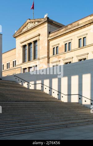 Berlin, Museumsinsel, UNESCO-Weltkulturerbe, Neues Museum und James Simon Gallery Stockfoto