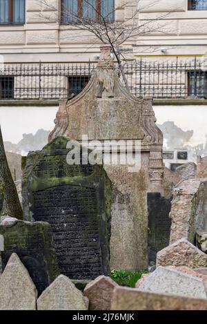 Grabsteine, alter jüdischer Friedhof, Jüdisches Viertel, Jüdisches Museum, Josefstadt, Prag, Tschechische Republik Stockfoto
