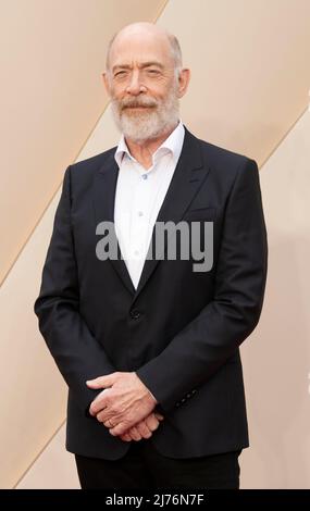 JK Simmons nimmt an der Weltpremiere von „Downtown Abbey: A New Era“ am 25. April 2022 auf dem Cineworld Leicester Square in London, England, Teil. Stockfoto