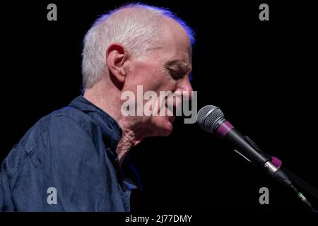 Brescia, Italien. 06. Mai 2022. Bild zeigt Van der Graaf Generator Band während der Auftritte im Gran Teatro Morato Credit: Roberto Tommasini/Alamy Live News Stockfoto